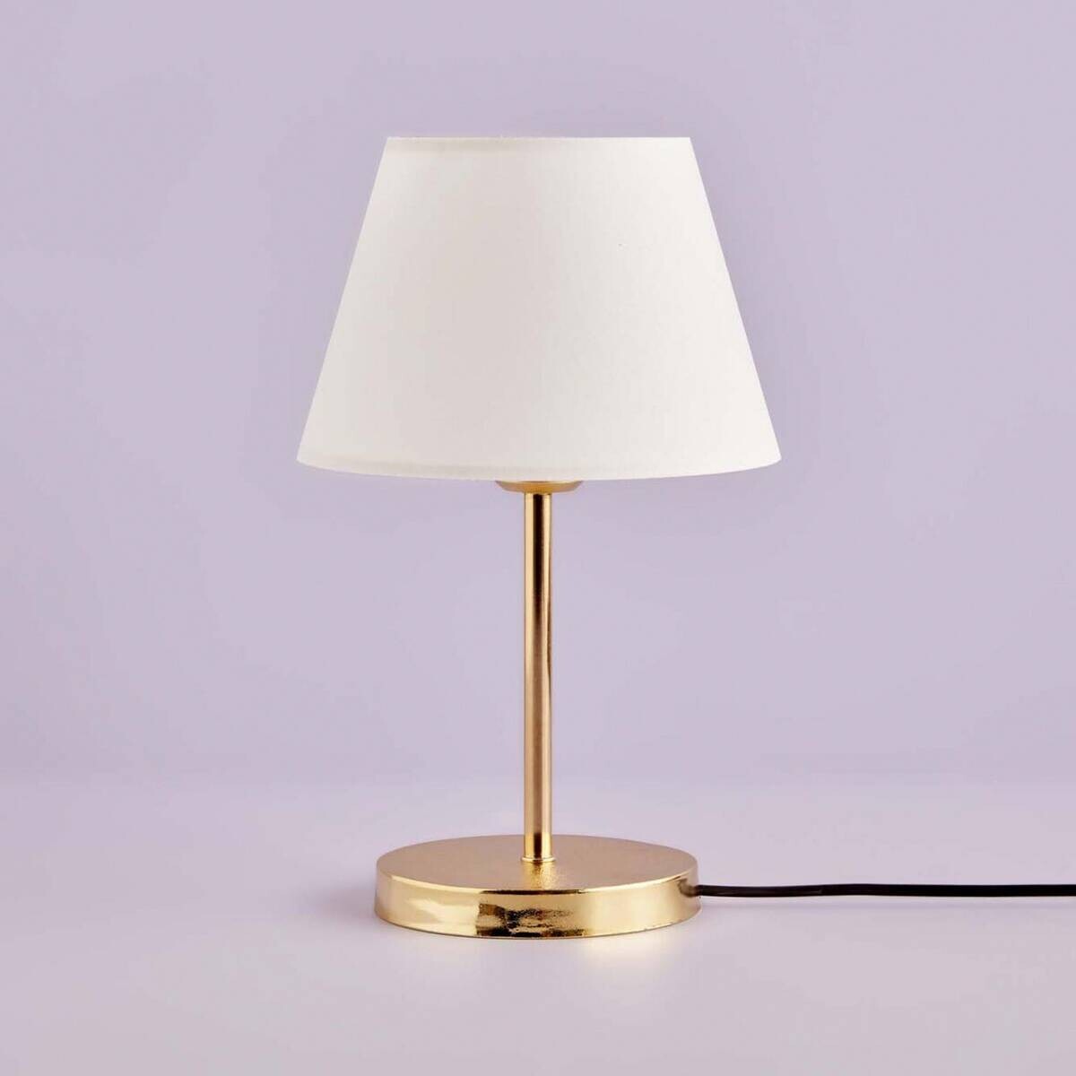 Opviq Tischleuchte weiß gold Metall Stoff B/H/L: ca. 22x37x22 cm E27 1 Brennstellen