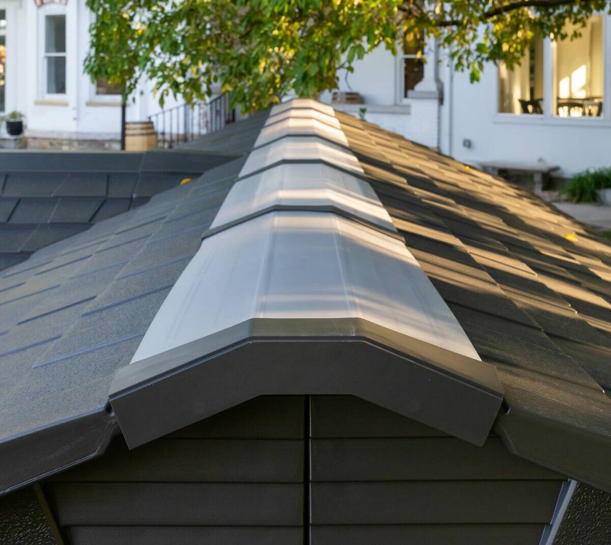 Lifetime Gerätehaus Kentucky grau B/H/L: ca. 427x265x206 cm