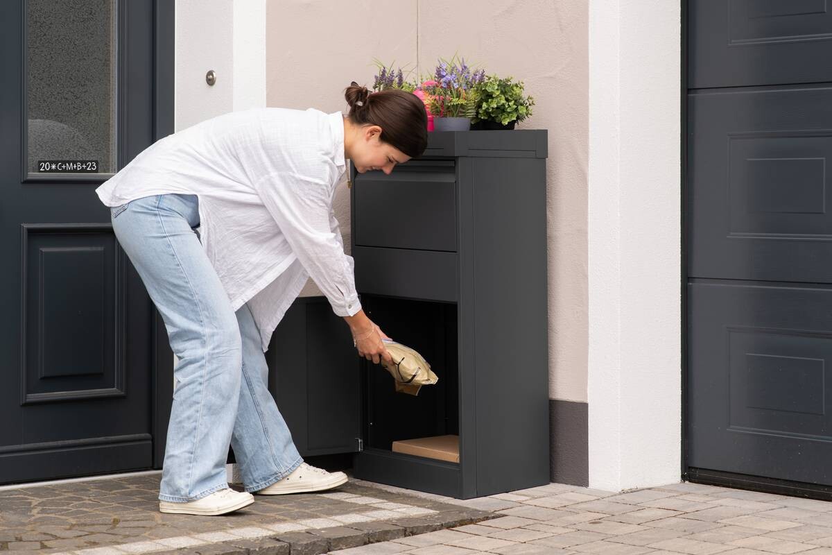 Westmann Paketbox Piet anthrazit B/H/T: ca. 50x105x37 cm