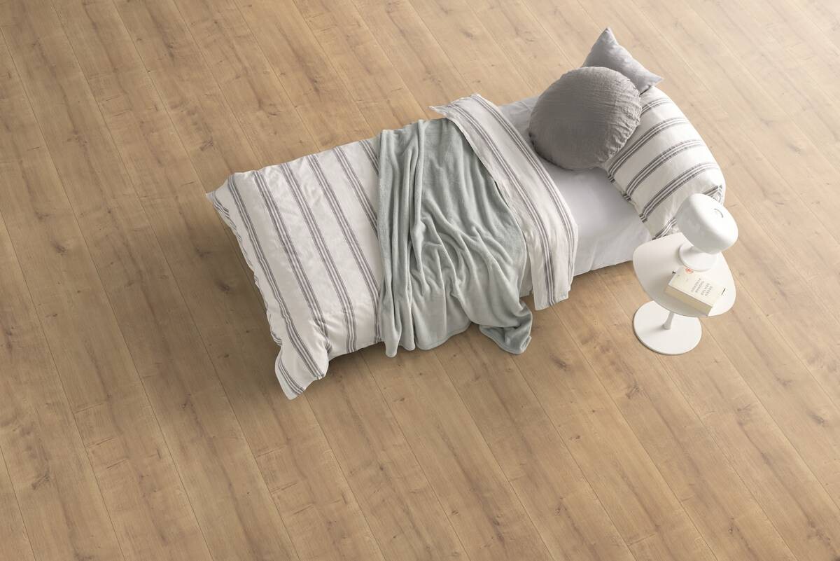 EGGER Laminatboden Richmond ca. 2,5349 m² im Paket B/L: ca. 34x130,5 cm pro Paket