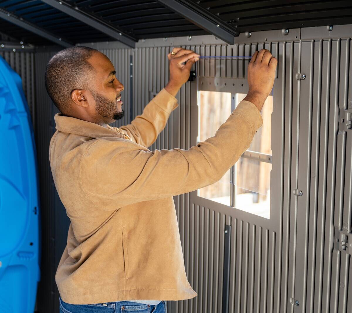 Lifetime Gerätehaus Utah grau B/H/L: ca. 206,2x264,4x426,5 cm