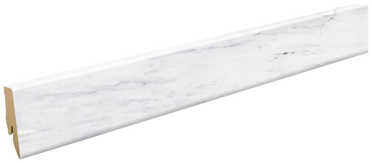 Sockelleiste L/B/H: ca. 250x1,8x5,8 cm pro Stück