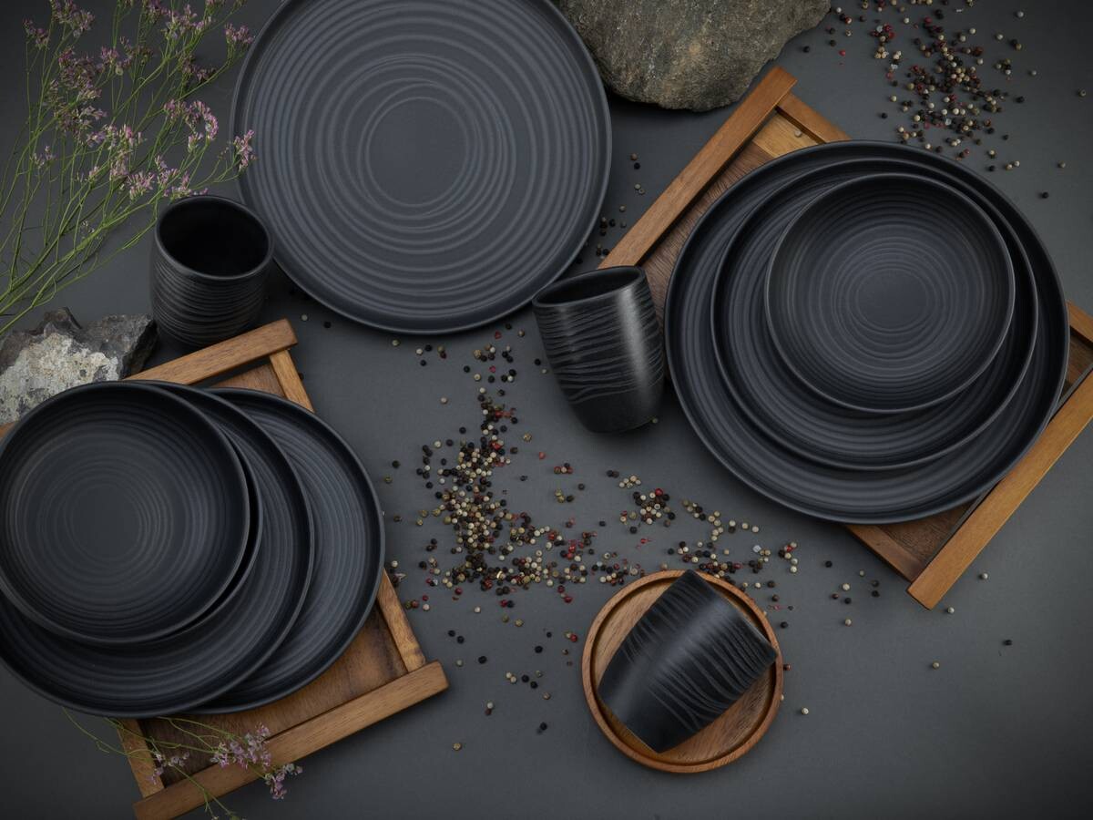 CreaTable Kombiservice Uno Black Lava Stone schwarz Steinzeug 16 tlg.