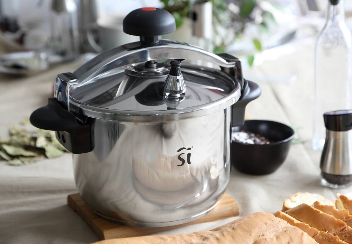 SAN IGNACIO Schnellkochtopf Córdoba silber Edelstahl B/H/L: ca. 26,7x25,8x29,8 cm