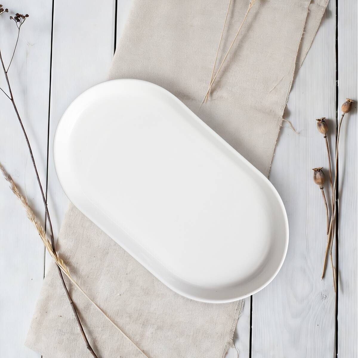 Servierplatte weiß Porzellan B/H: ca. 20x36 cm