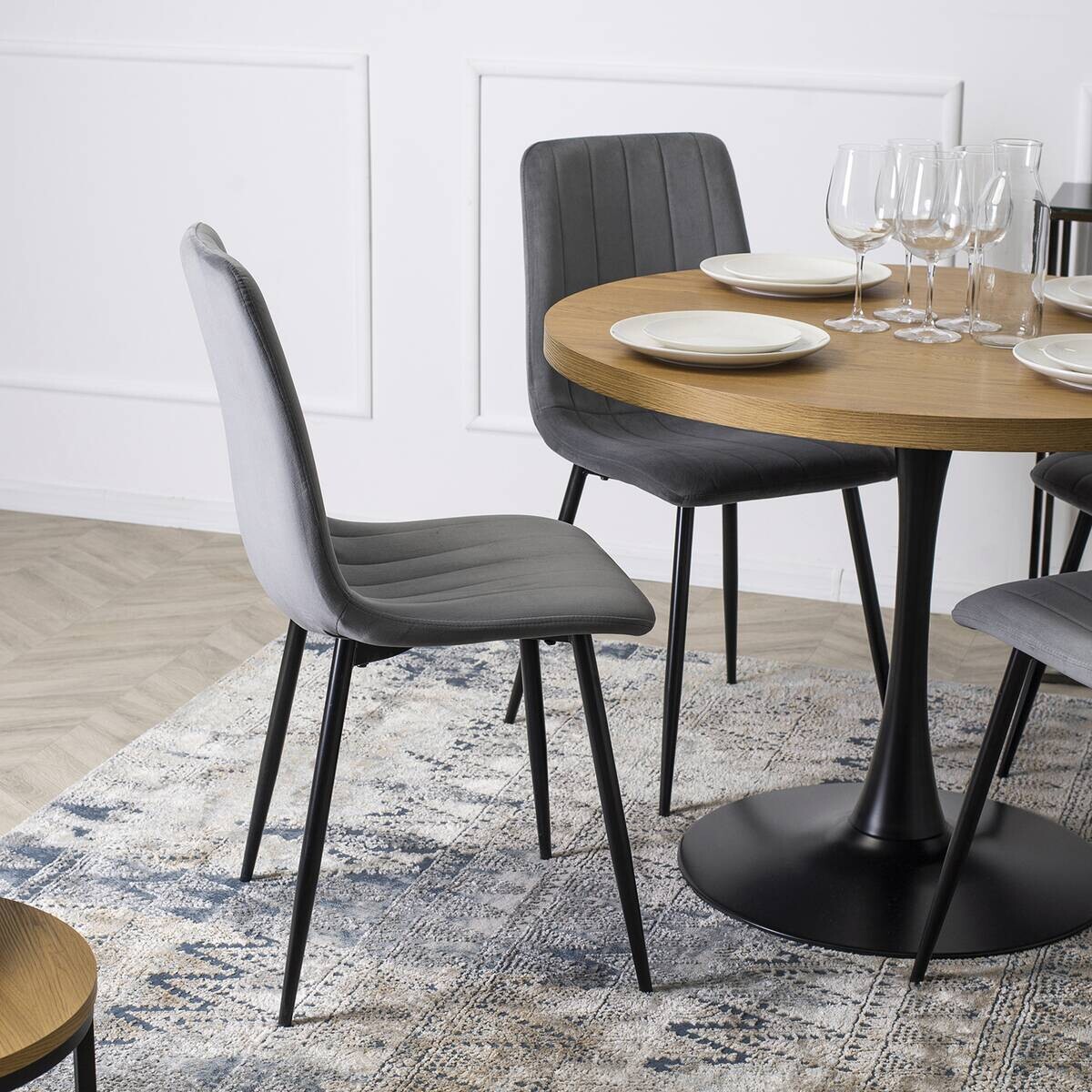 Stuhl IBIS grau Velourstoff B/H/T: ca. 43x90,5x50 cm