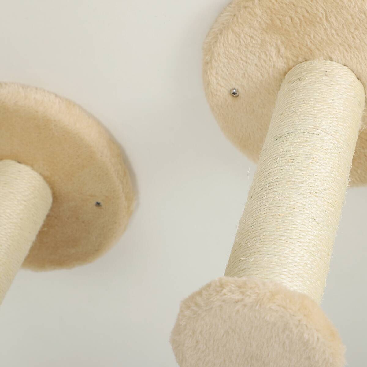 PawHut Katzen Kletterwand Set beige Plüsch B/H/L: ca. 56x73x110 cm