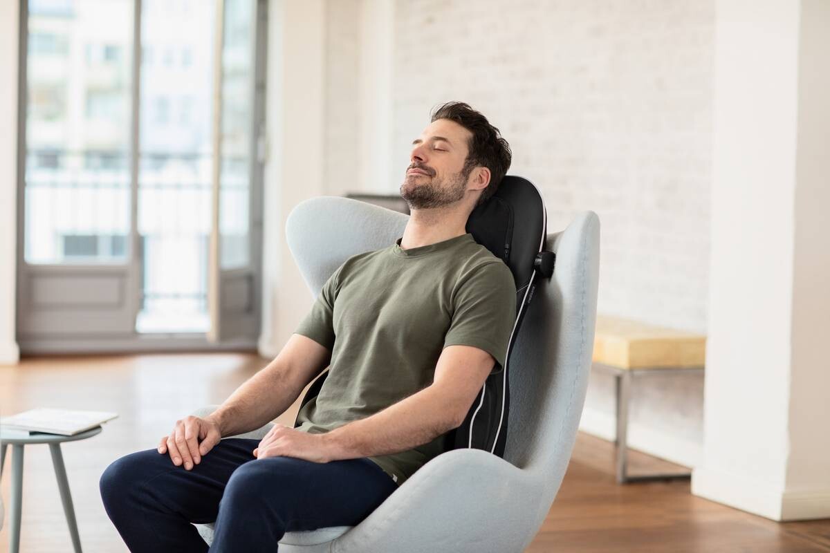 medisana Massagesitzauflage MC 823 schwarz B/H/T: ca. 42,5x110x18 cm ca. 40 W