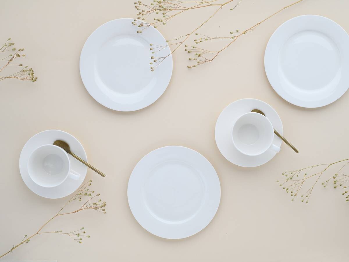 CreaTable Kaffeeservice Fleur Royal cremeweiß Porzellan 18 tlg.