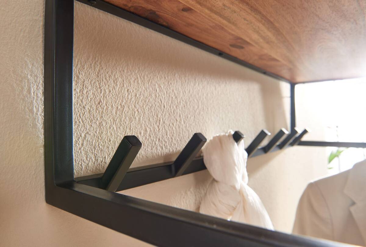 Wandgarderobe natur schwarz pulverbeschichtet B/H/T: ca. 80x33x22 cm