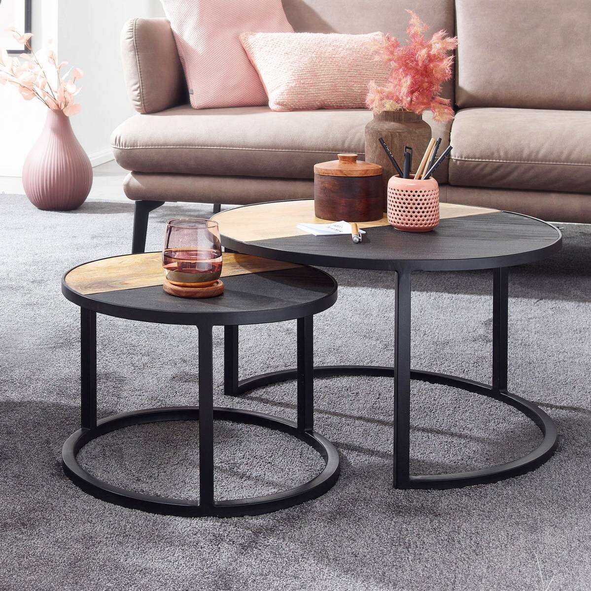 Couchtisch 2er-Set. schwarz B/H/T: ca. 60x36x60 cm