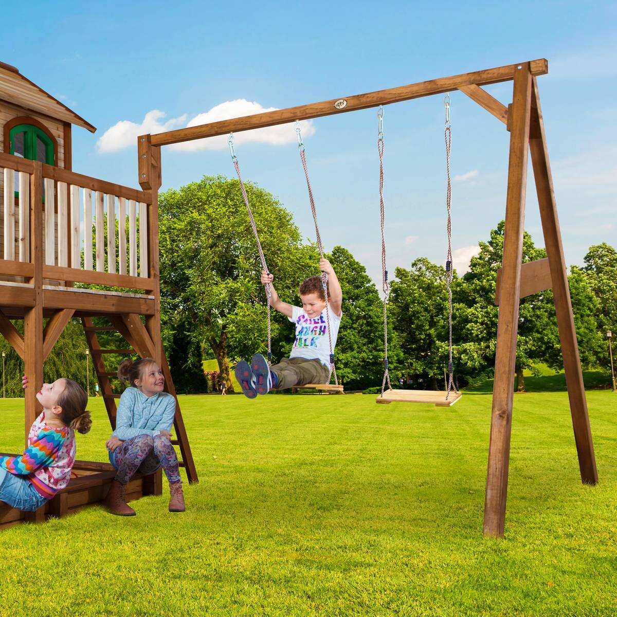 AXI Spielhaus Liam braun B/H/L: ca. 613x291x277 cm