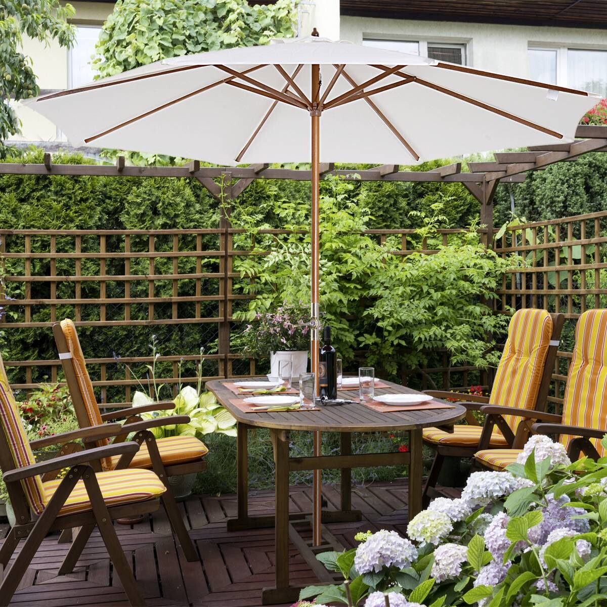 Outsunny Sonnenschirm creme Bambus H/D: ca. 245x270 cm