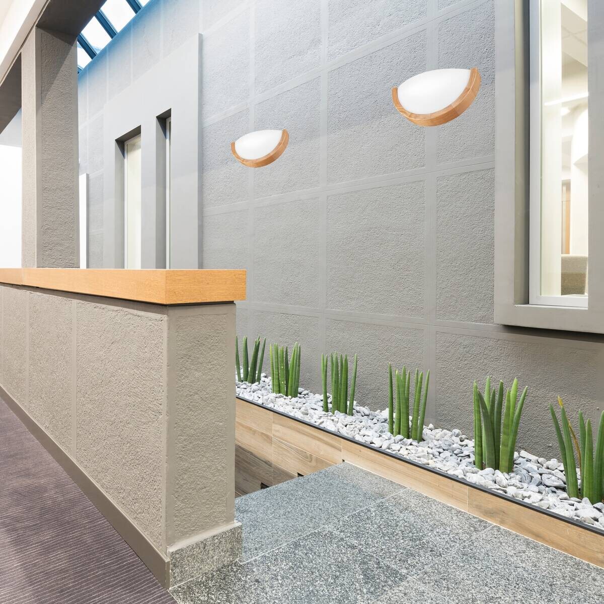 Lamkur Wandleuchte Eiche Holz Glas B/H/L: ca. 20x14x30 cm E27 1 Brennstellen