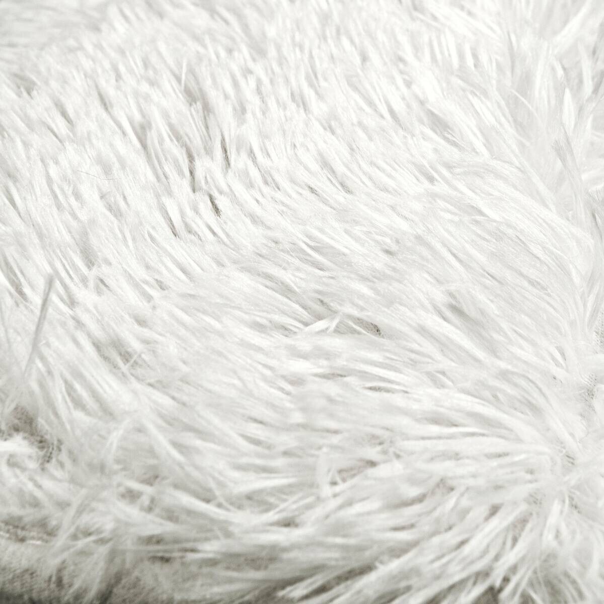 Badematte offwhite Oberseite: 100% Polyester Unterseite: 100% Polyvinylchlorid Füllung: 100% Polyurethan B/L: ca. 60x90 cm
