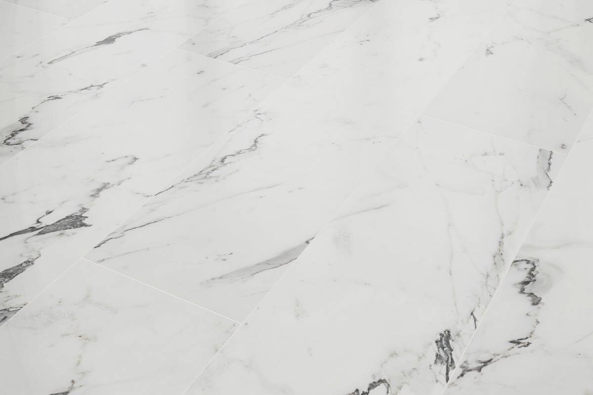Visiogrande Laminatboden Marmor weiß ca. 2,367 m² im Paket B/L: ca. 28x60,4 cm pro Paket