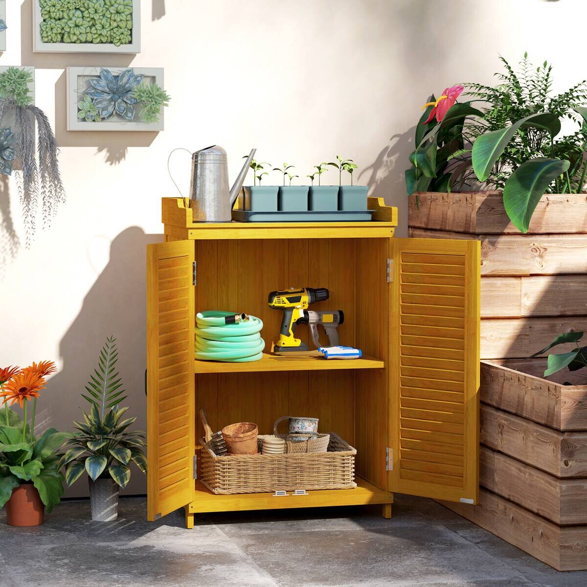 Outsunny Gartenschrank gelb Metall B/H/L: ca. 40x98,5x65,5 cm