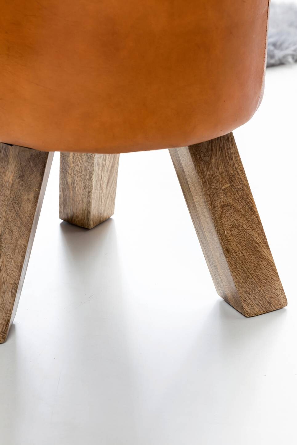 Wohnling Sitzhocker braun natur Leder Echtholz B/H/T: ca. 37x45x37 cm