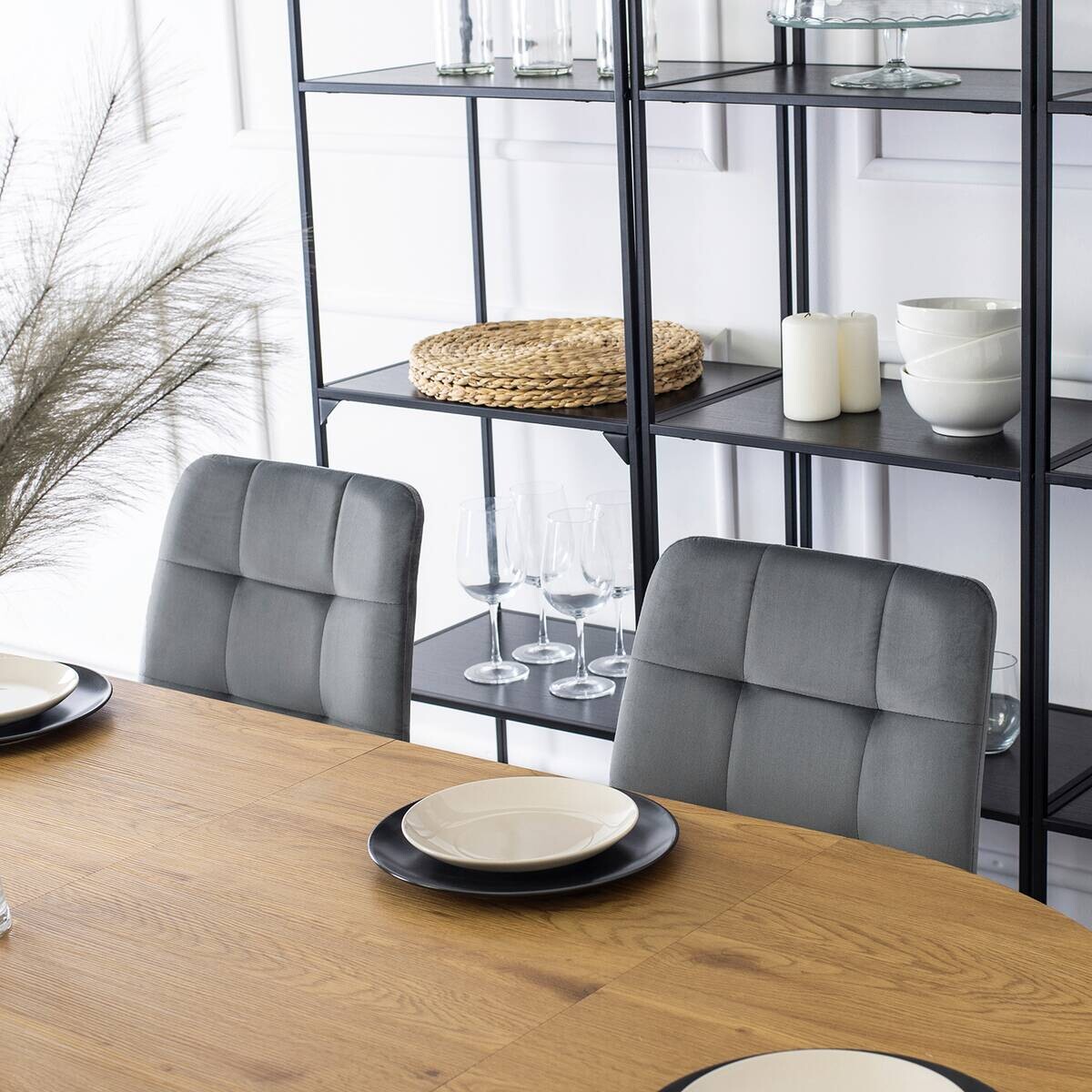 Stuhl PERU grau Velourstoff B/H/T: ca. 42x90,5x52 cm