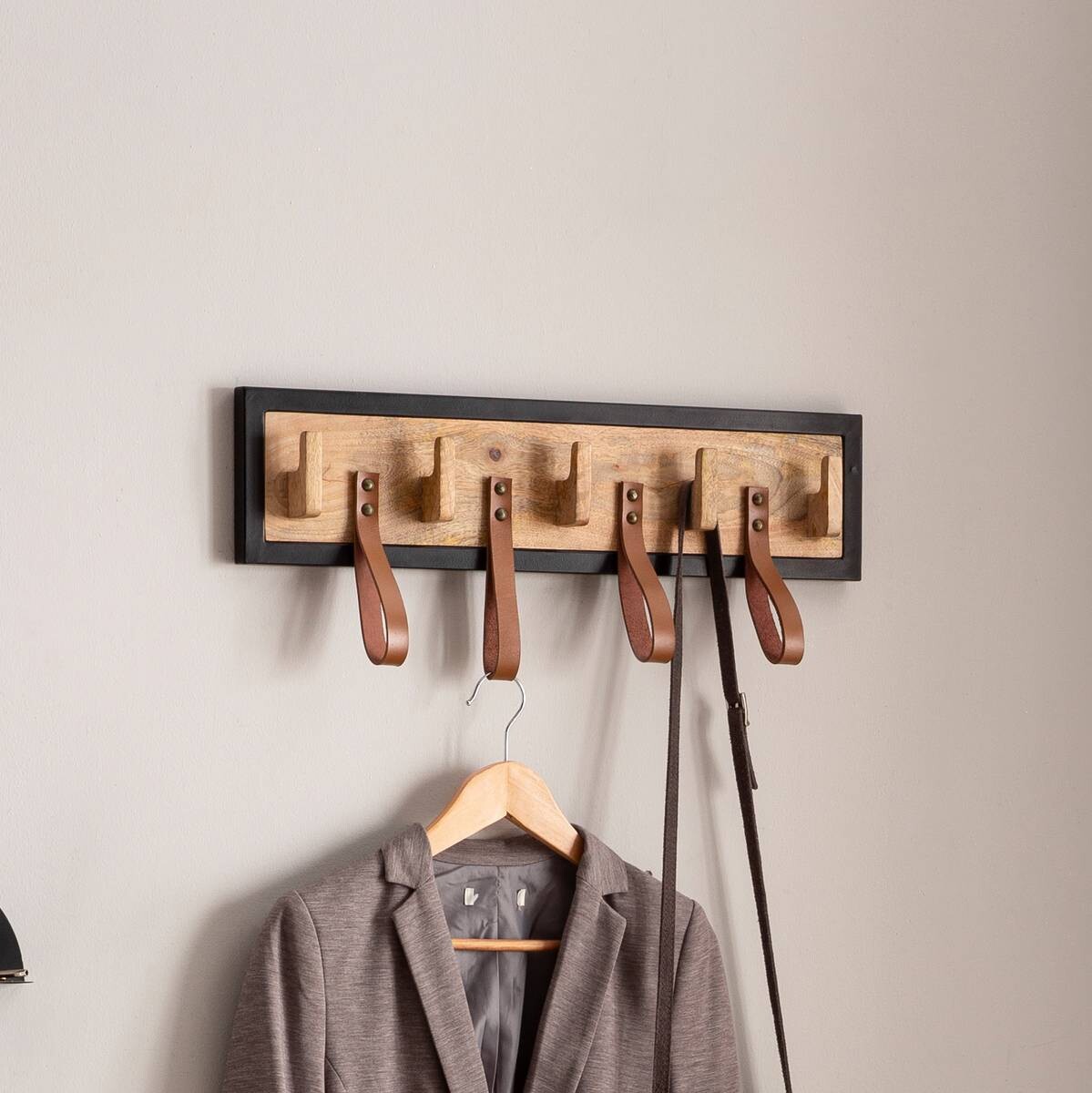 Wandgarderobe braun B/H/T: ca. 60x15x6 cm