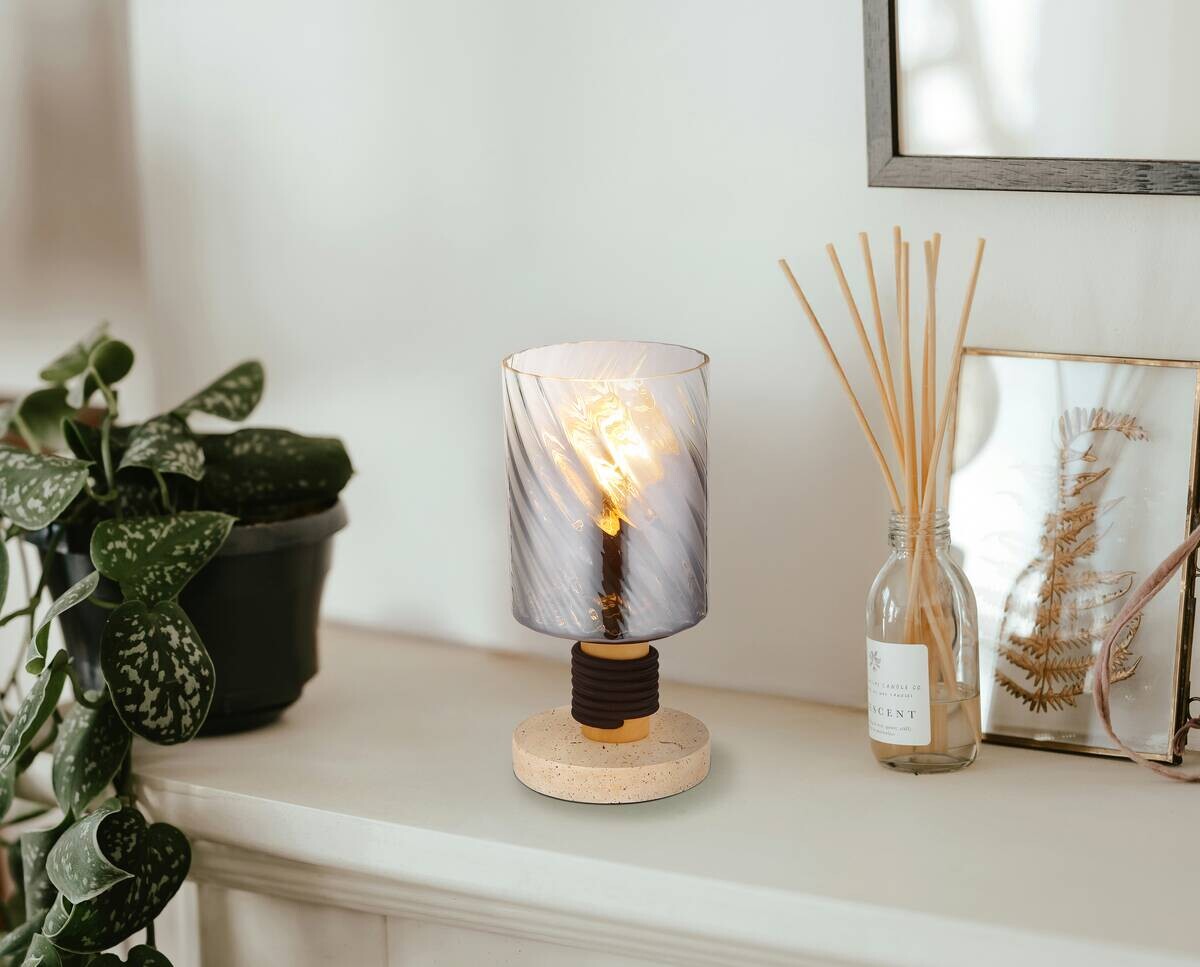 GLOBO Tischleuchte travertinbraun Rauch Glas Holz Beton H/D: ca. 25,4x12 cm E27 1 Brennstellen