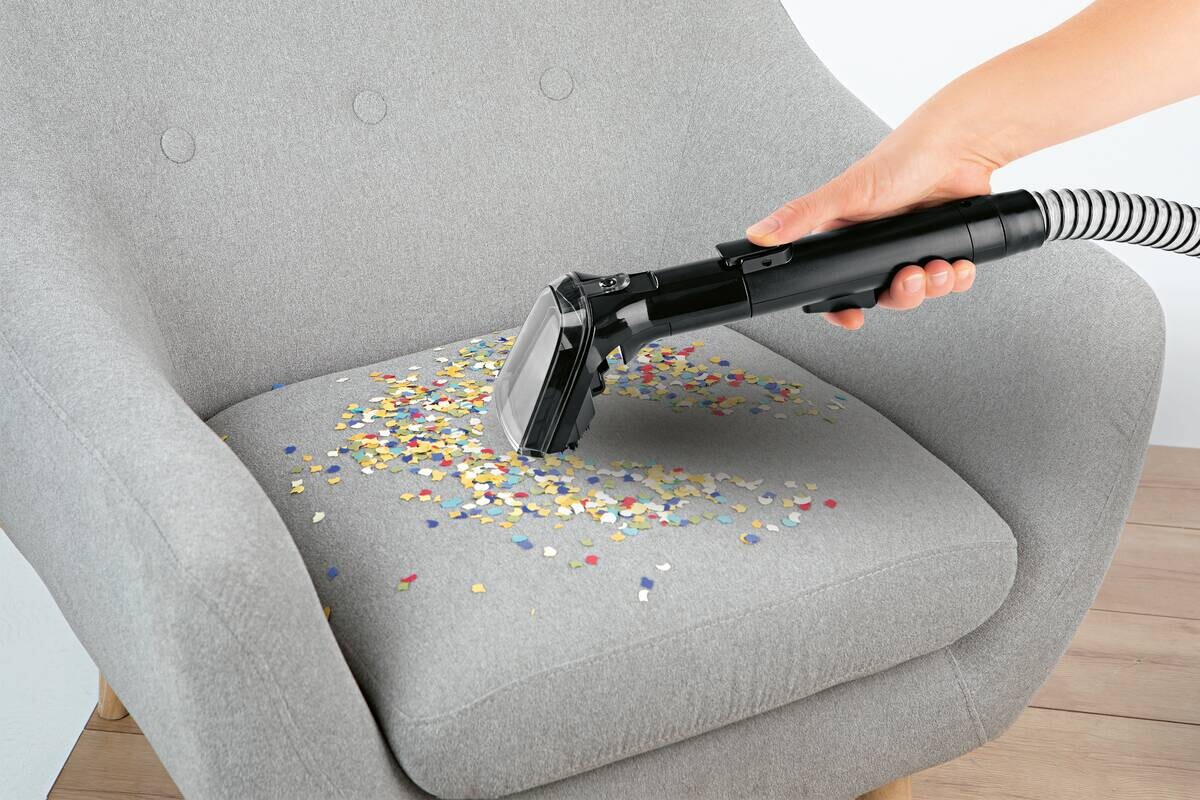 CLEANmaxx Polster -und Teppichreiniger schwarz rot Kunststoff B/H/L: ca. 33,5x33x29,5 cm