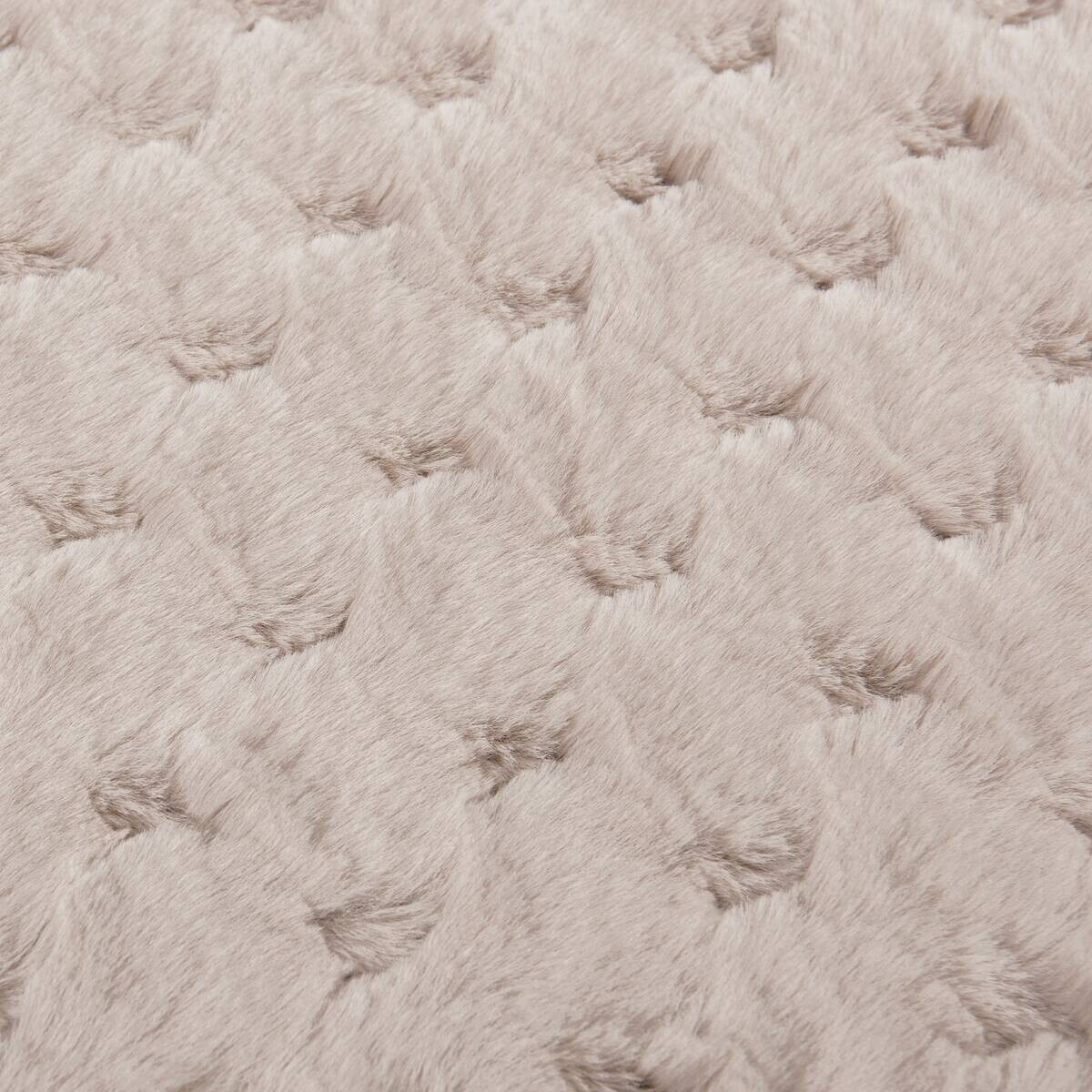Badematte Wabe kitt Oberseite: 100% Polyester Unterseite: 100% Thermoplastische Elastomere Füllung: 100% Polyurethan B/L: ca. 100x60 cm