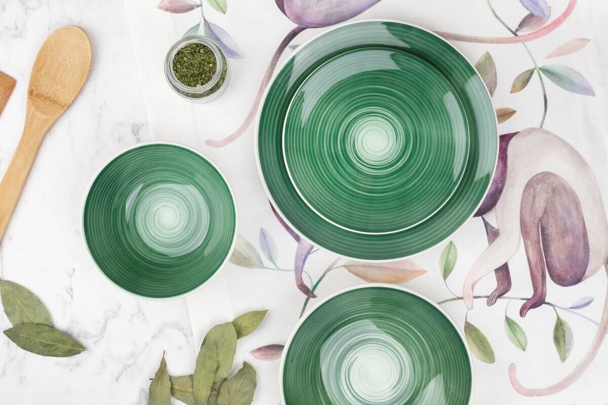 HERMANN MILLER Geschirrset SPIRAL GREEN grün Steinzeug