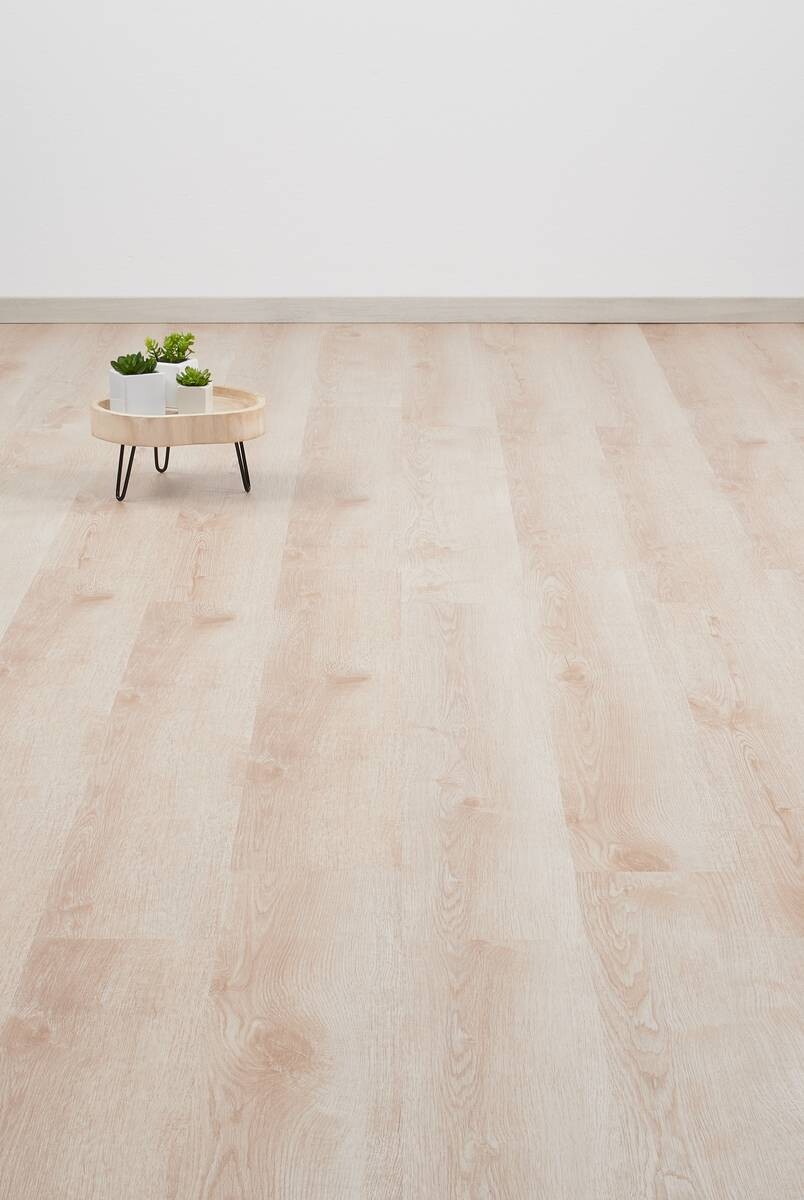 Click-Vinylboden Diele natur ca. 2,17 m² im Paket B/L: ca. 17,78x121,92 cm pro Paket