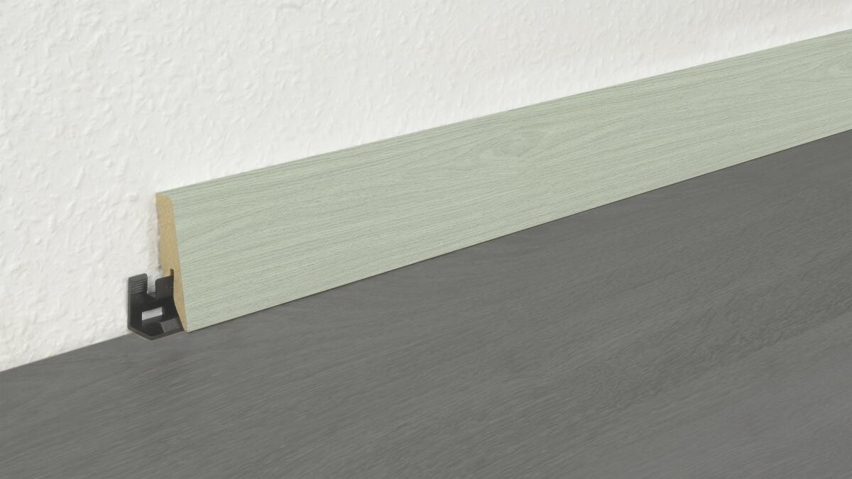 Sockelleiste L/B/H: ca. 250x1,8x5,8 cm pro Stück