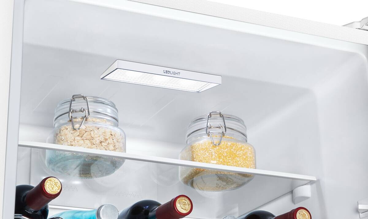Gorenje Kühl-/Gefrierkombination NRK619CAW4 EEK: C Spektrum: A bis G Kühlen: 207 Gefrieren: 97 36dB weiß B/H/T: ca. 59,5x186x59 cm
