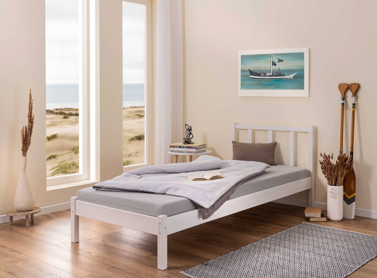 Bett Fredy weiß