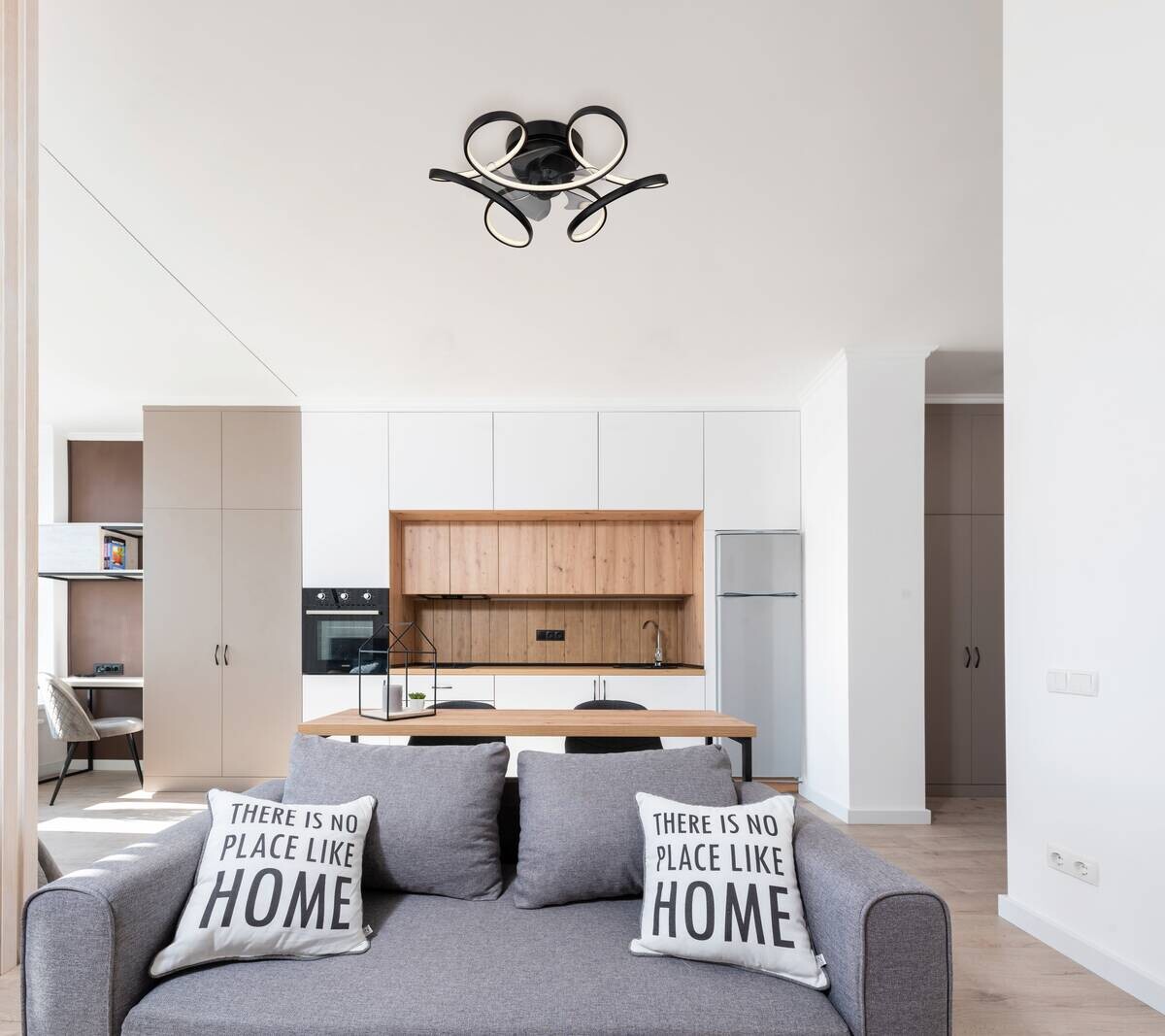 GLOBO LED-Deckenventilator transparent schwarz H/D: ca. 21x56 cm max. 30 W