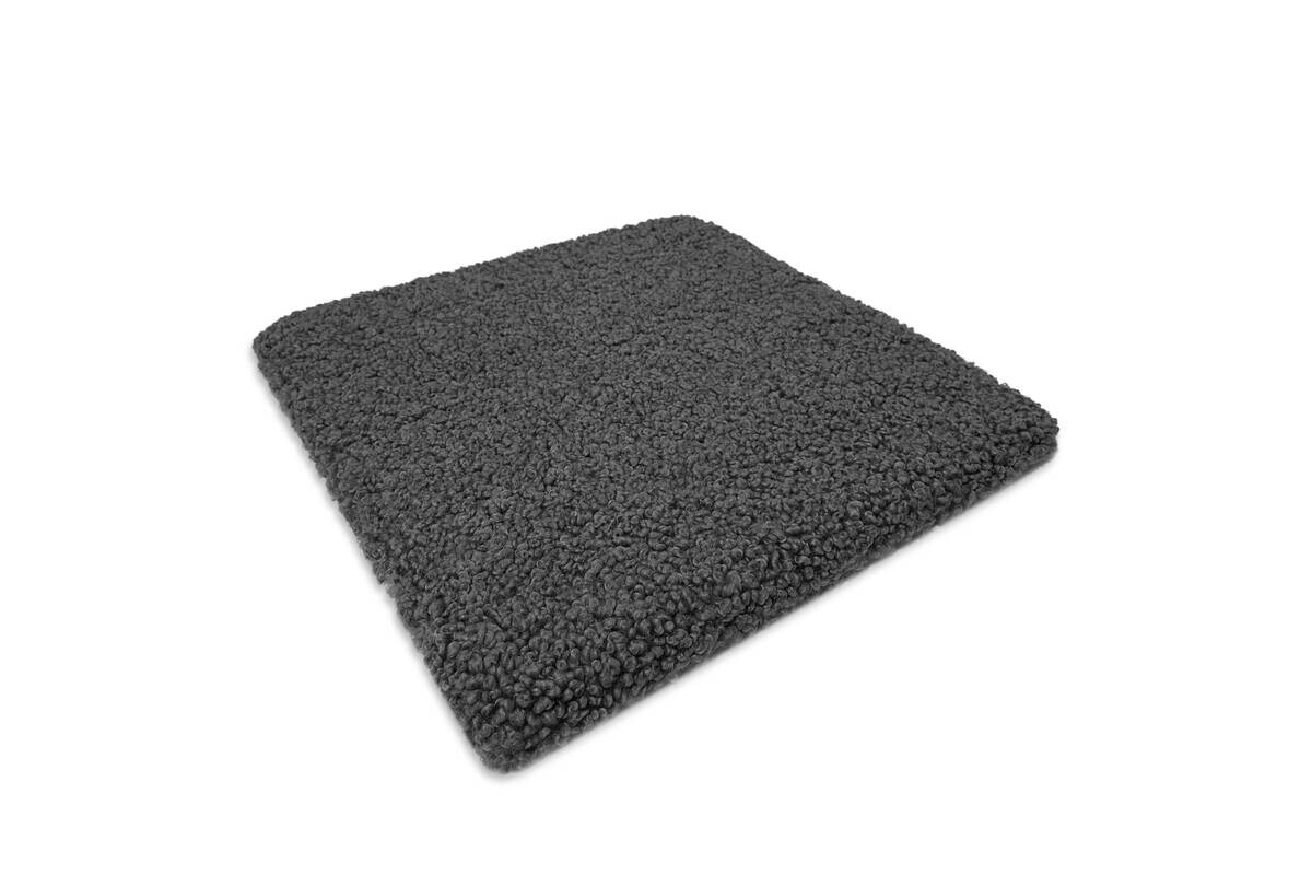 Stuhlkissen sortiert 100% Polyester B/L: ca. 40x40 cm
