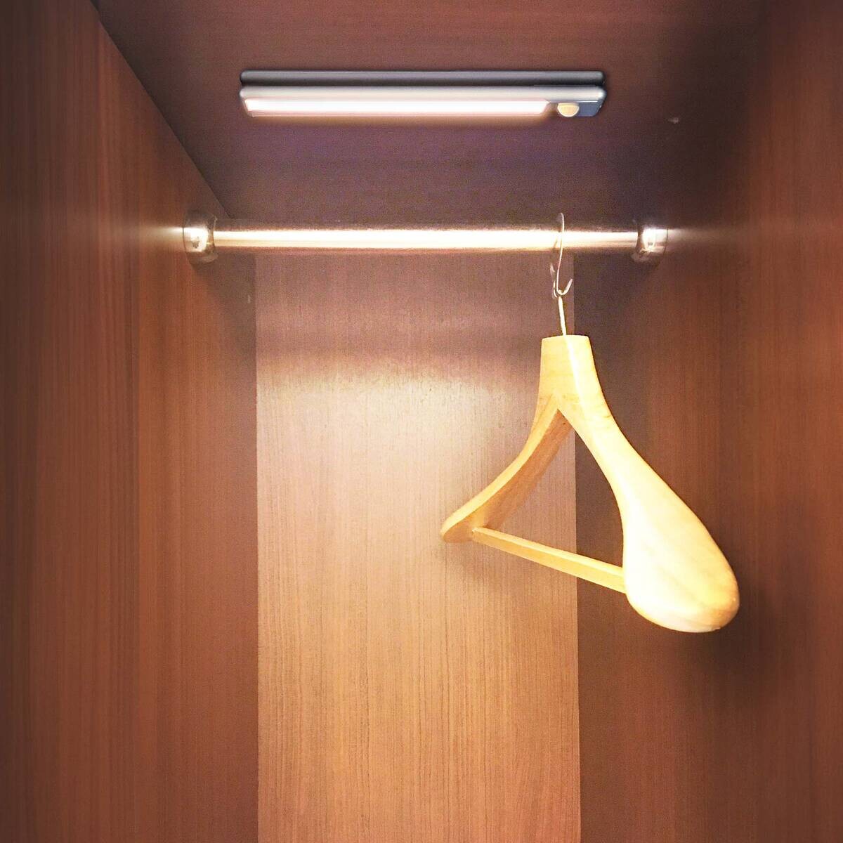 Nedis Schrankleuchte silber Aluminium Polycarbonat B/H/L: ca. 4x20,5x1,4 cm