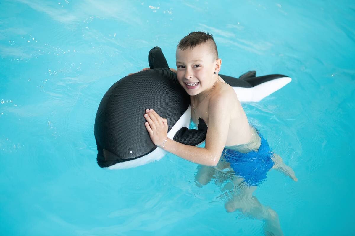 Westmann Sitzsack Schwimmtier Delfin grau Polyester B/H/T: ca. 102x36x40 cm