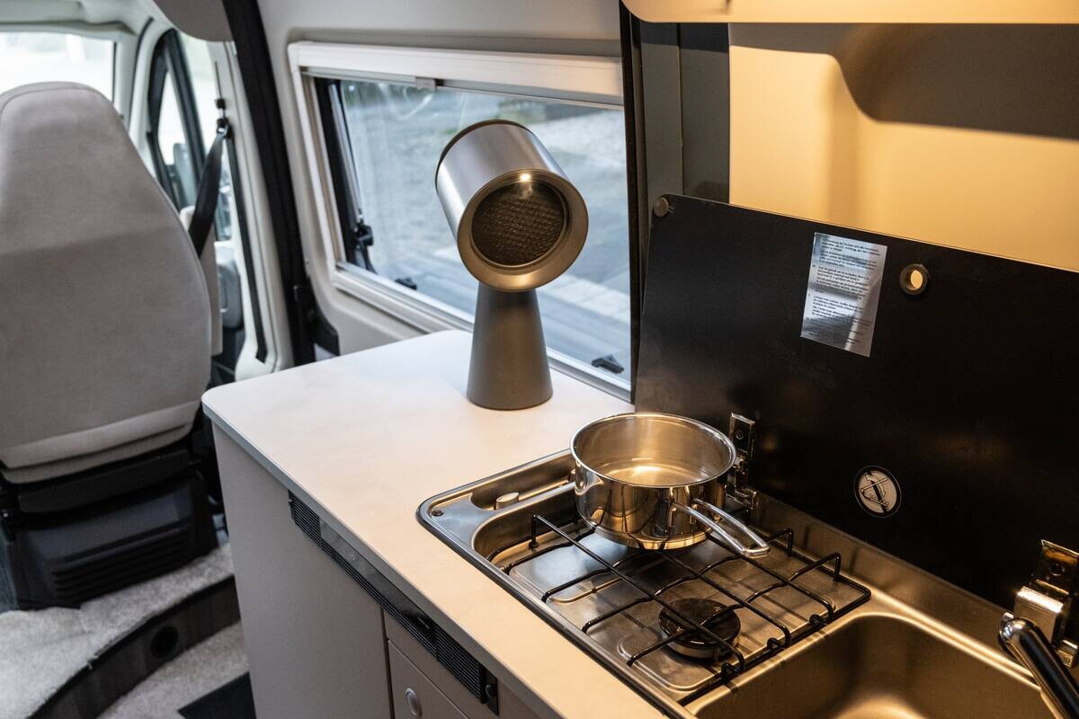 PKM Mobiler Tischdunstabzug 50847 schwarz Kunststoff B/H/T: ca. 17x37x21 cm