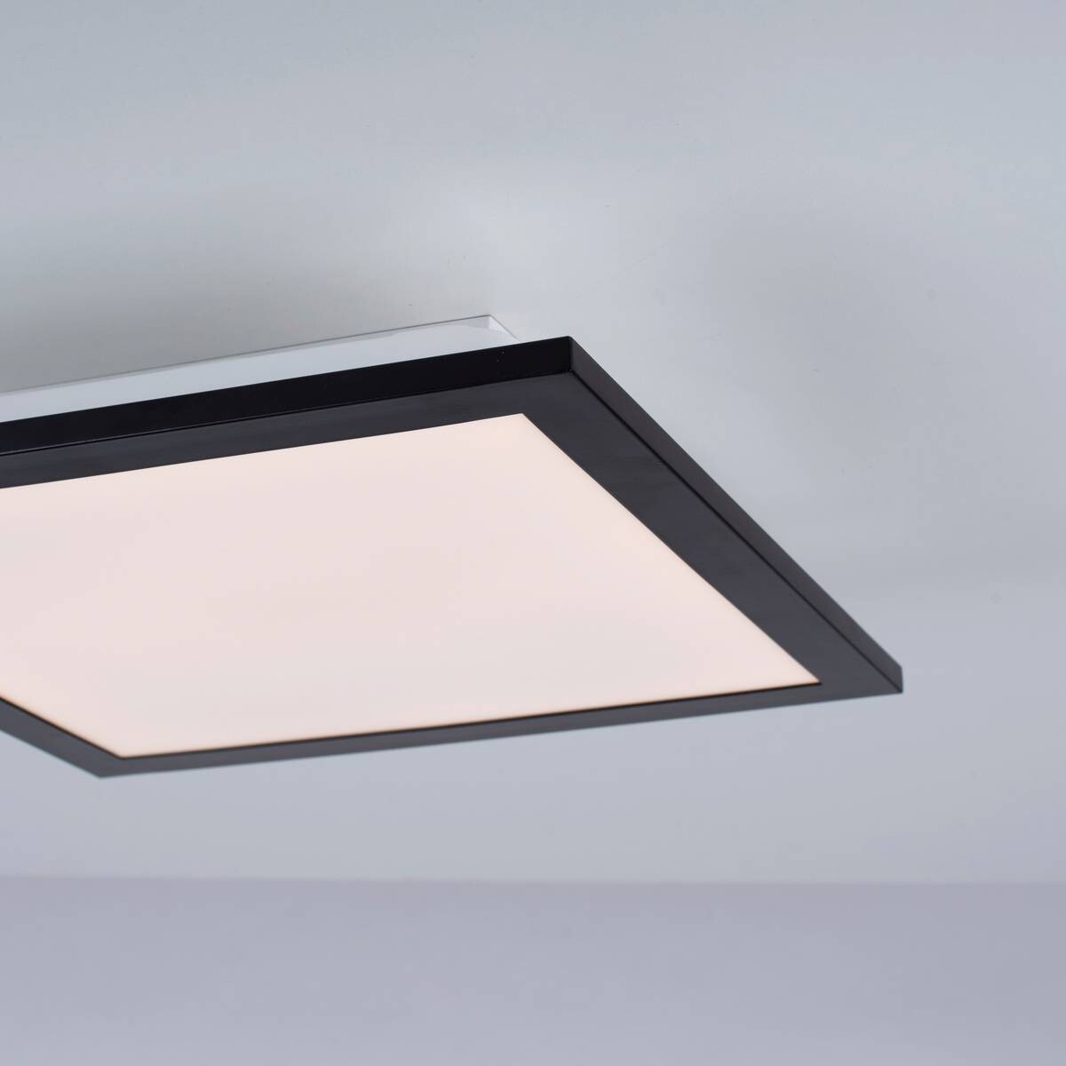 Just Light Deckenleuchte Flat schwarz Opal Aluminium B/H/L: ca. 29,5x5,8x29,5 cm